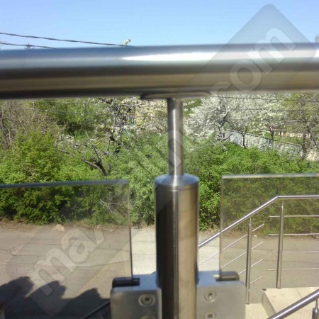 Иноксови парапети